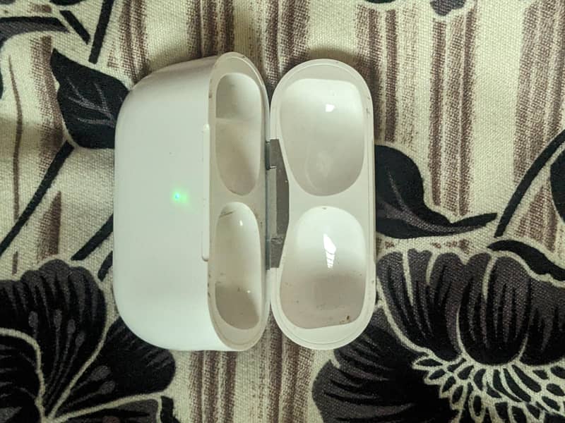 Airbuds 1