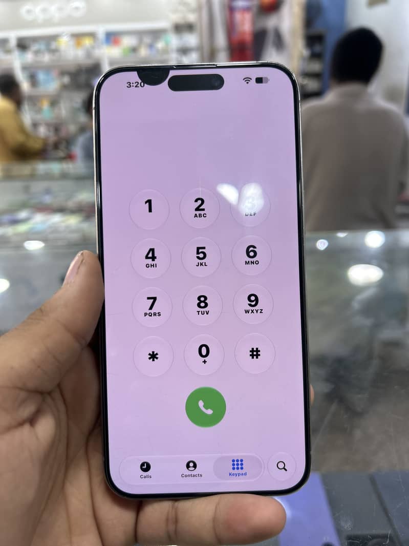 Apple iPhone 15 Pro Max 4