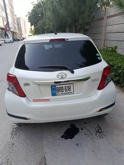 Toyota Vitz 2013