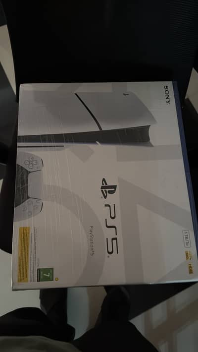 Sony PlayStation 5 Slim Disc Edition 1TB – Like New