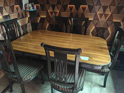 Dainng table with chairs