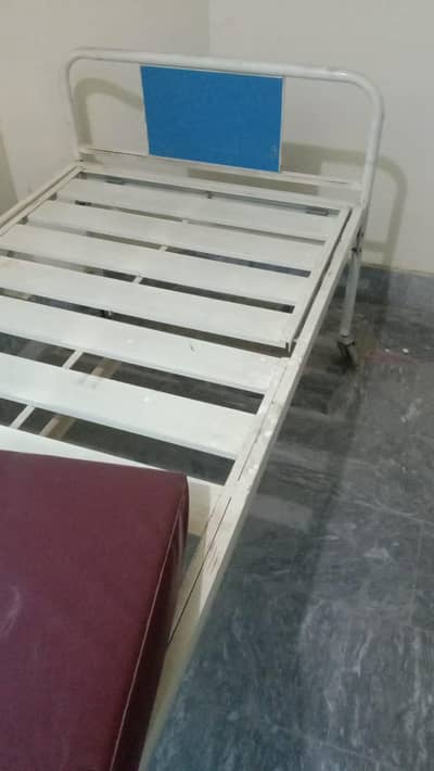 Patient beds for sale