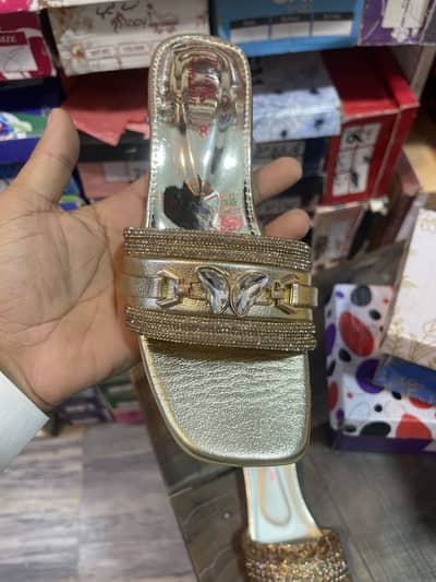 New BRANDED HEELS