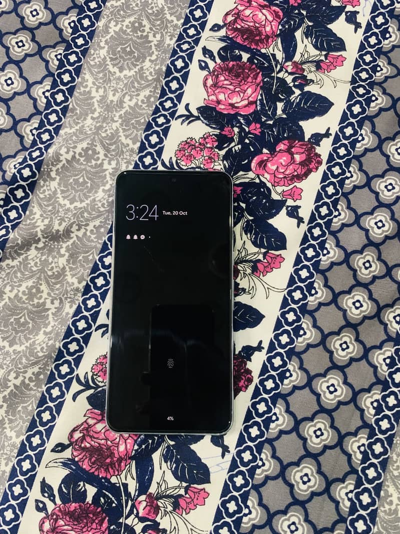 Google Pixel 8 Pro 4