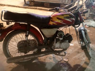 Suzuki 2 stoke all working condition me ha