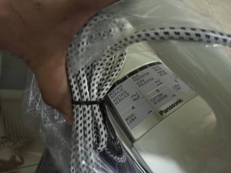 Panasonic Automatic Iron 2
