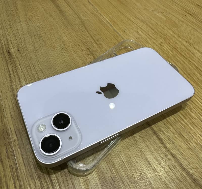 Apple iPhone 14 2