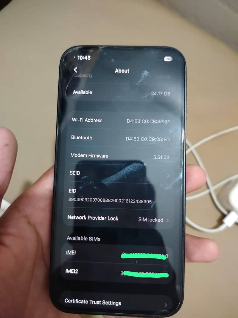 Apple iPhone 13 4