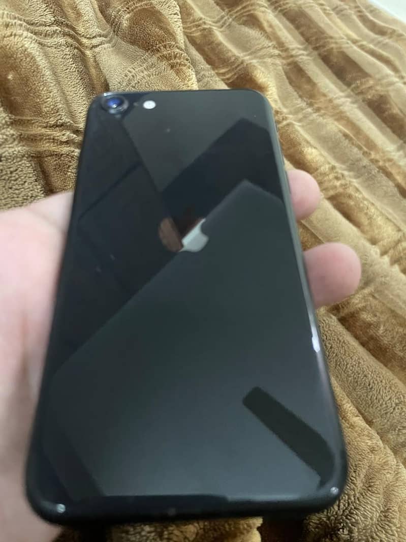 Apple iPhone SE 0