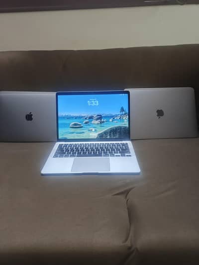 macbook pro m1  13.3"
