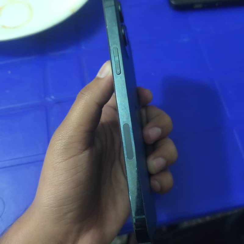 Apple iPhone 12 Pro Max 1