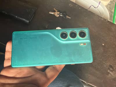 Tecno CAMON 40