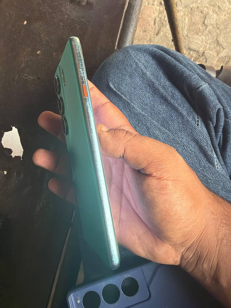 Tecno CAMON 40 4