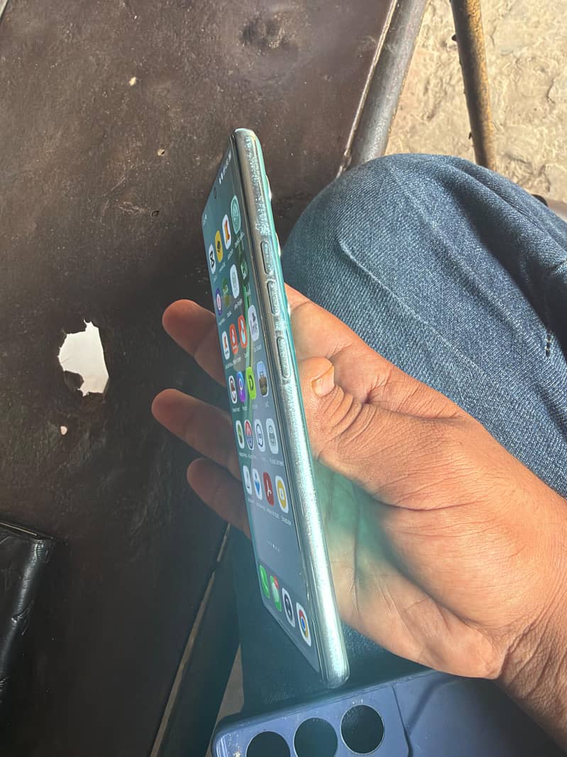 Tecno CAMON 40 5