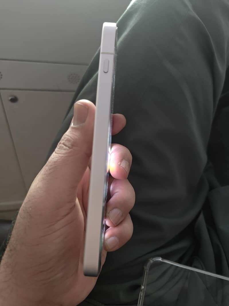 One Plus 13s 5