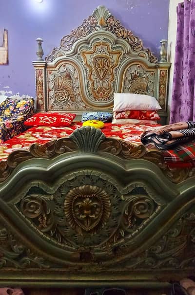 Solid Wood Bed Set