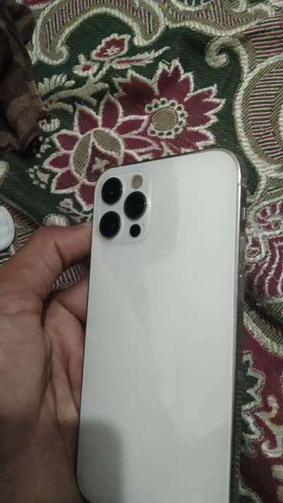 Apple iPhone 12 Pro