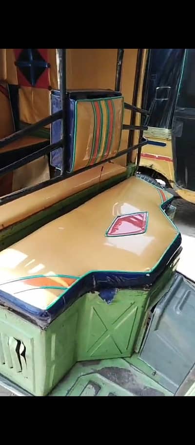 NEW ASIA RIKSHA GOOD CONDITION FOR SALE LAHORE