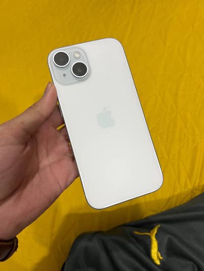 Apple iPhone 15