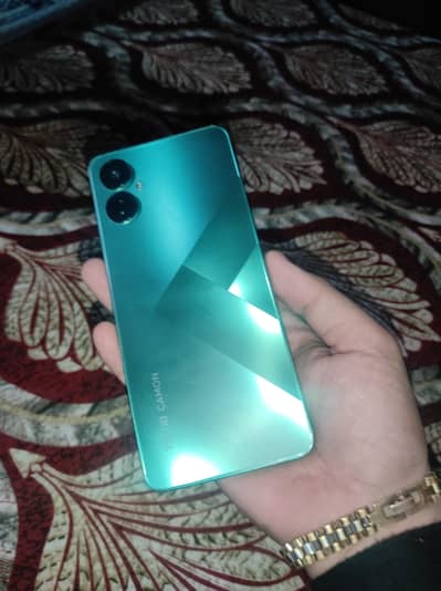 Techno Camon 19 Neo