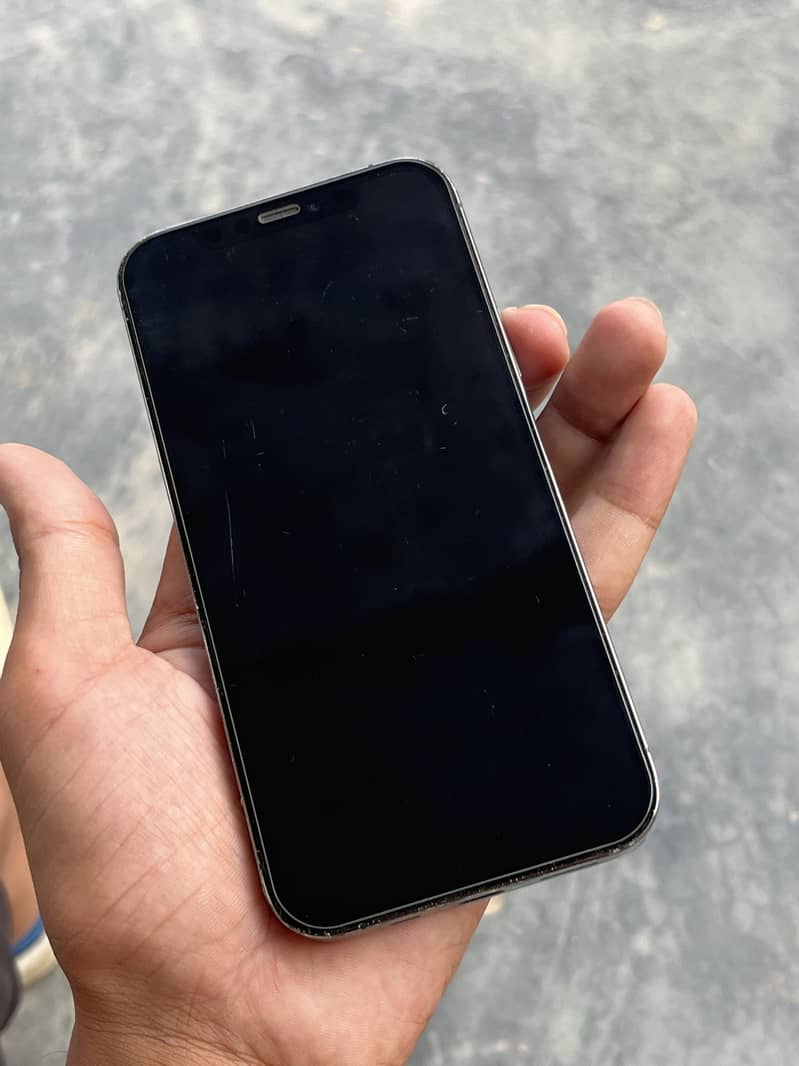 Apple iPhone 12 Pro 0