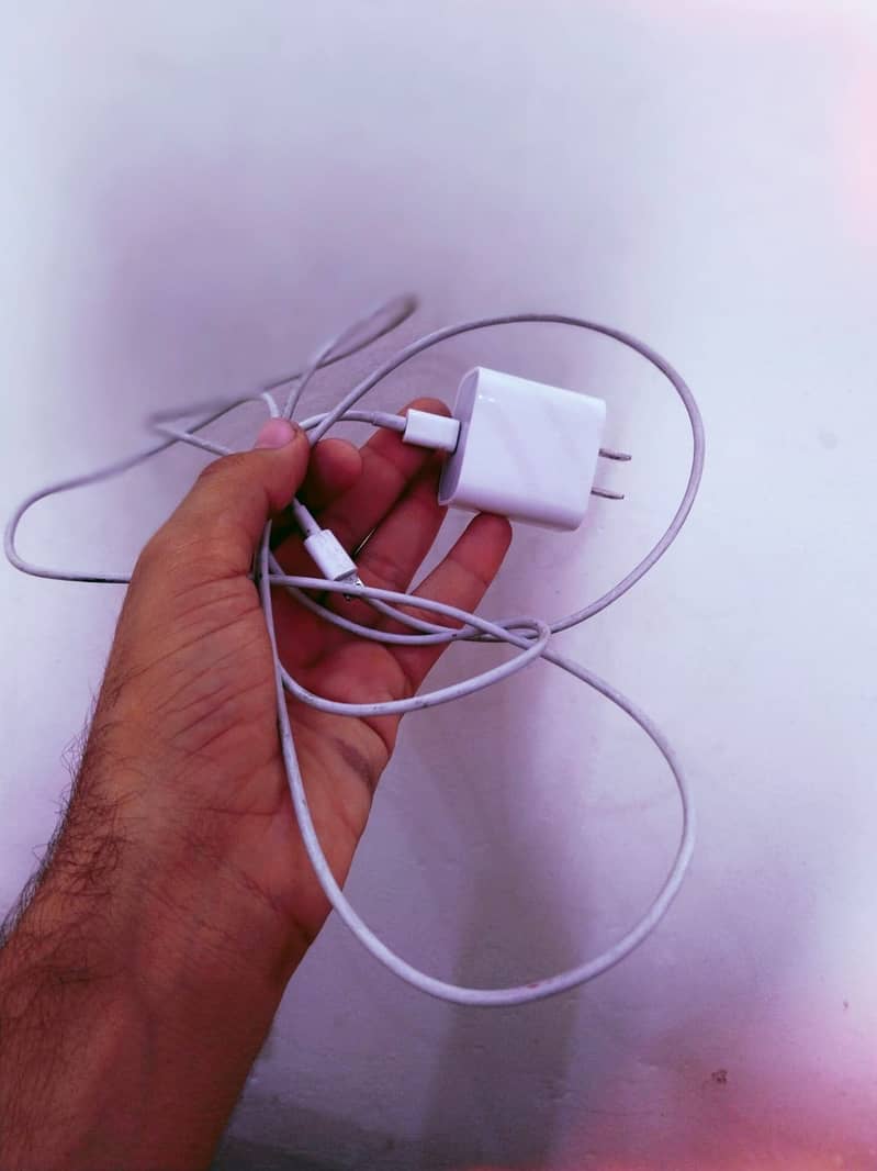 Apple iPhone 11 3