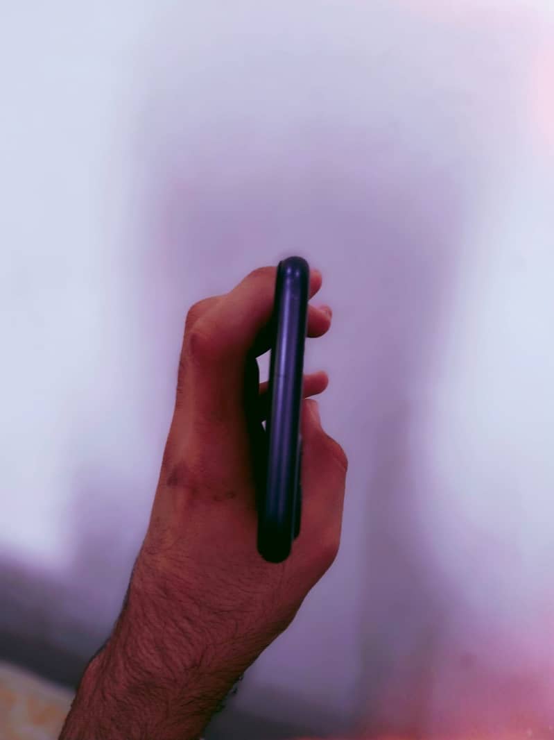Apple iPhone 11 11
