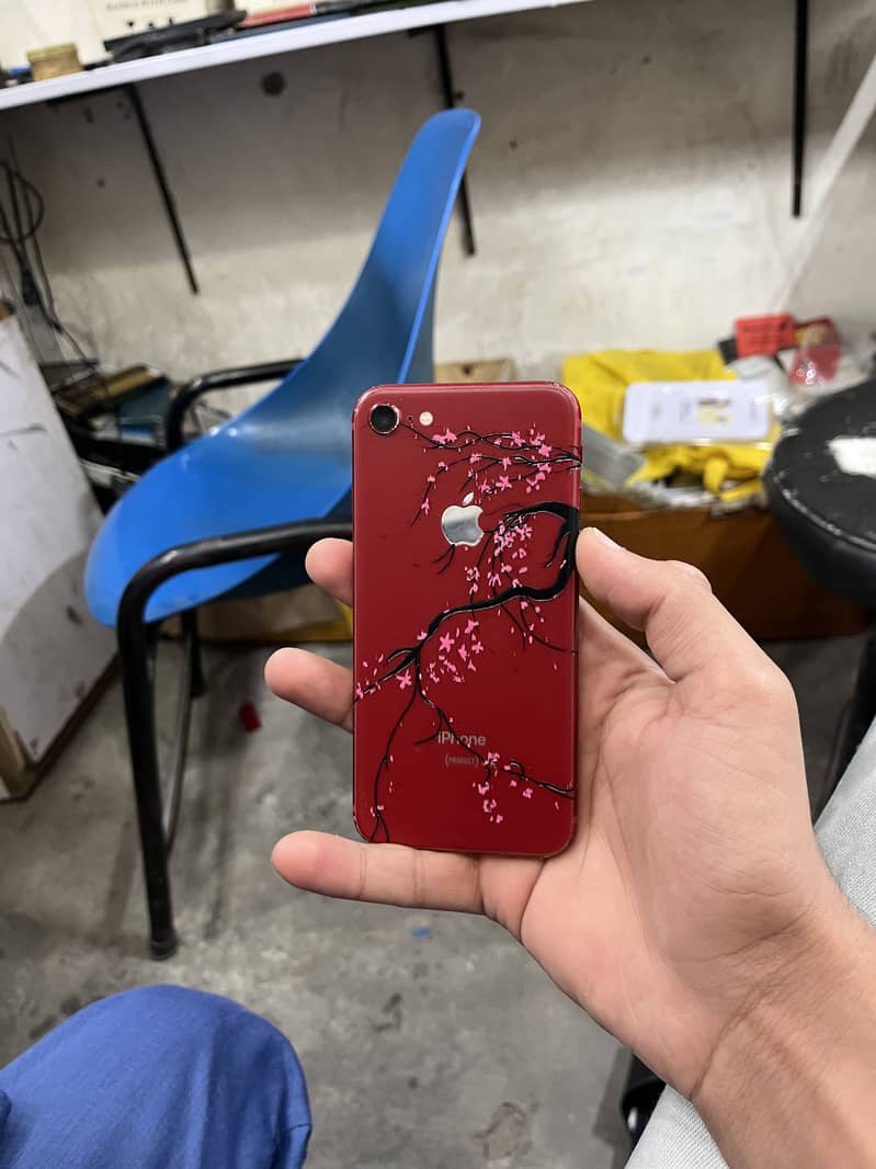 Apple iPhone 8 3