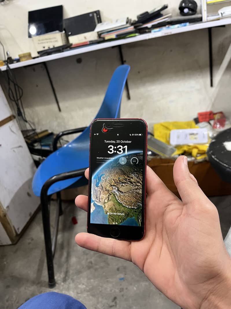 Apple iPhone 8 5
