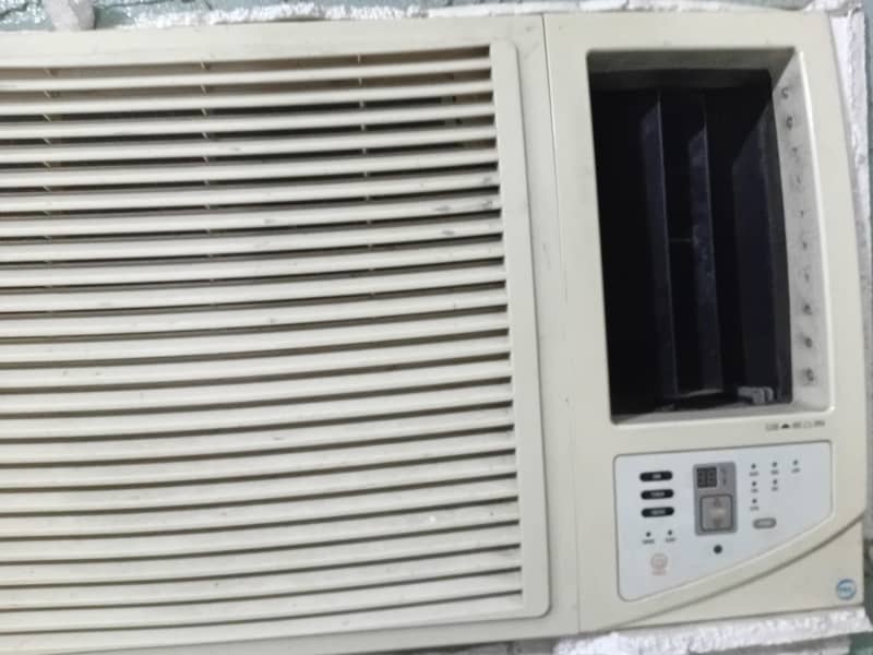 pel window ac 0