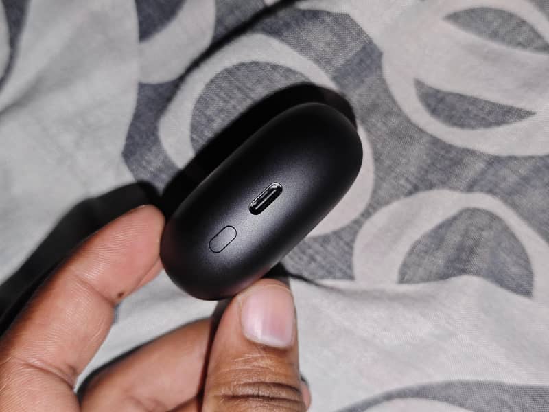 Redmi Buds 8 3