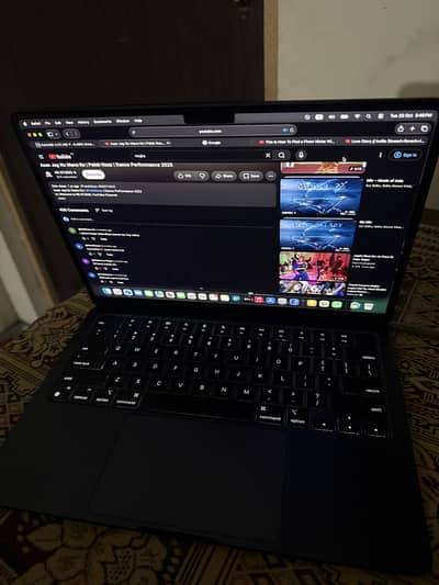 Macbook air m2 brand new 16 gb 1 TB