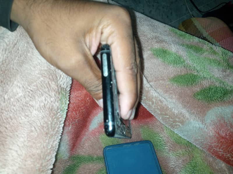 Samsung Mobile Note 8 5