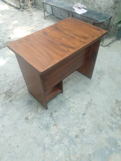 Table for sale in good condition 03234743207