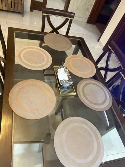 Dinning table