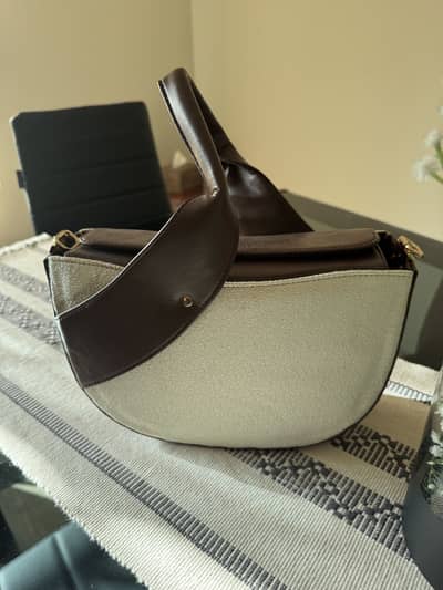 Brown & White stylish handbag with Strap