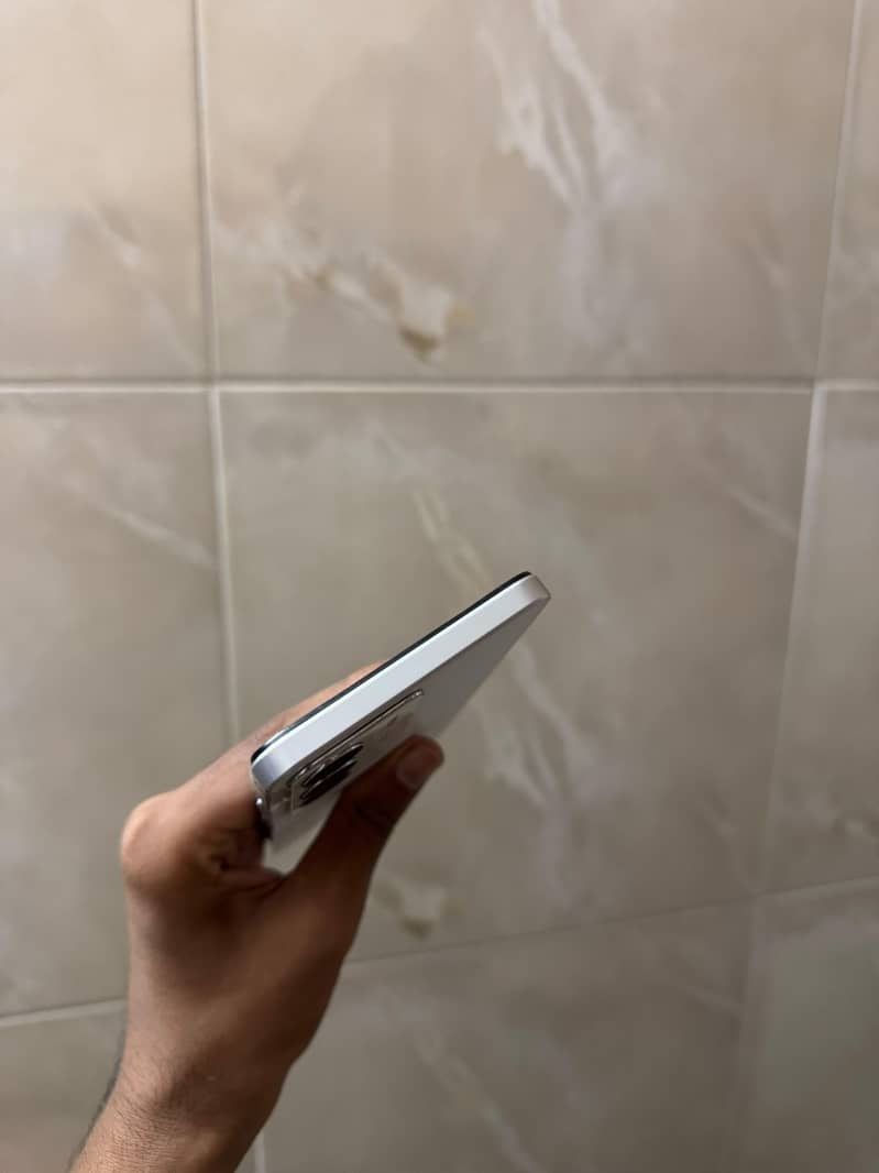 Realme C71 3
