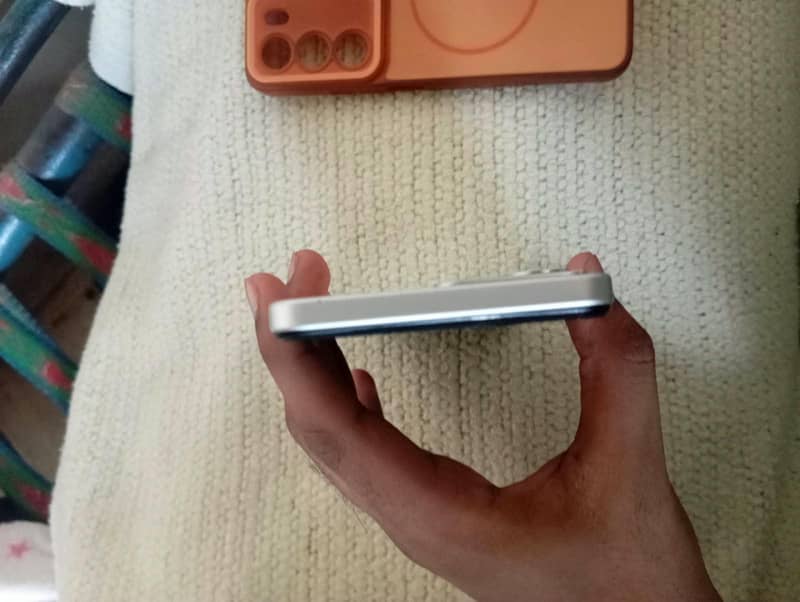 Realme C71 6