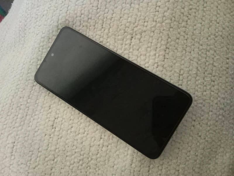 Realme C71 12