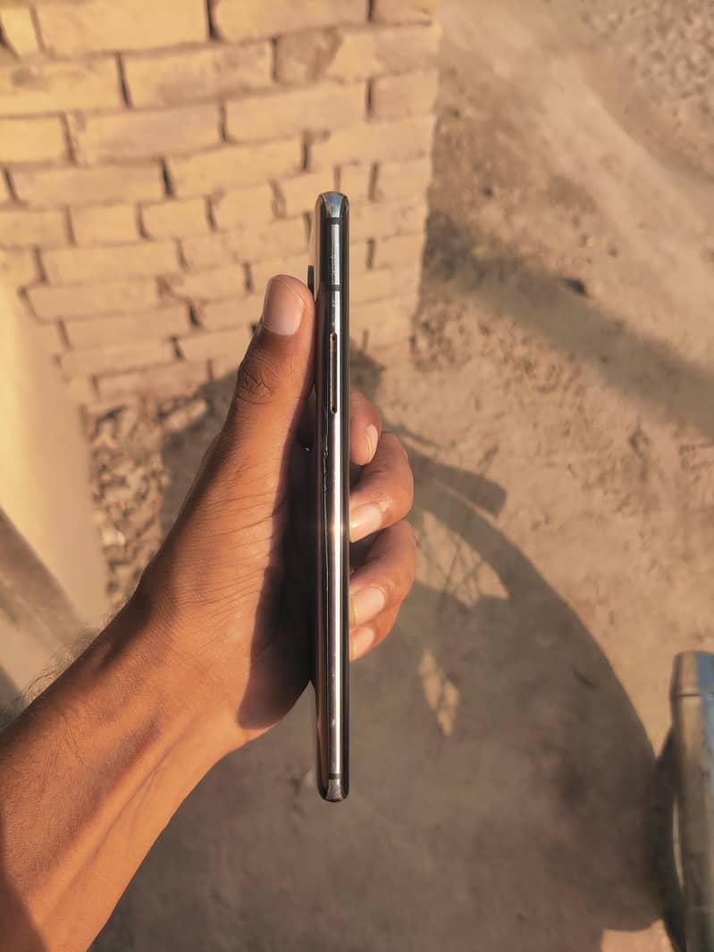 One Plus 7 Pro 4