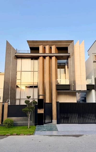 A Prime Location 10 Marla House Has Landed On Market In Citi Housing - Phase 2 Of Gujranwala