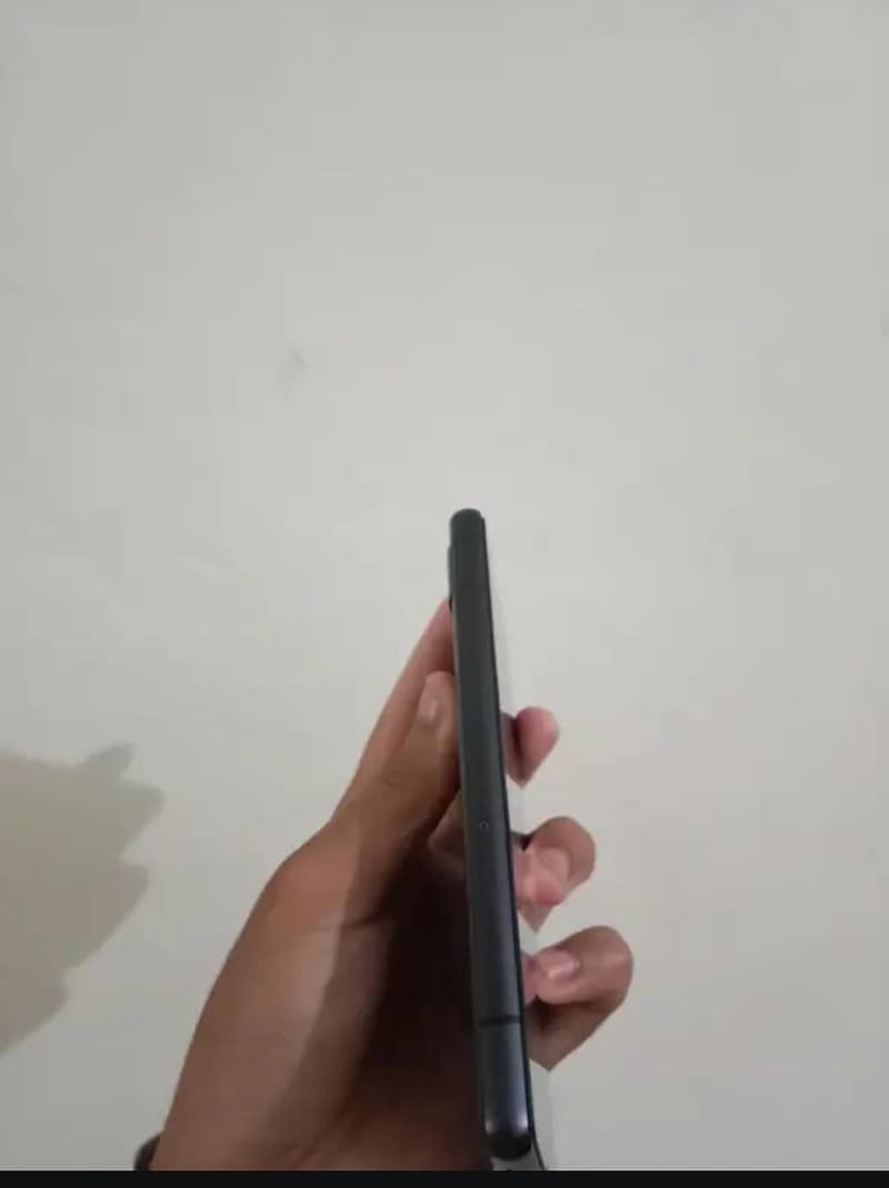 Google Pixel 7a 4