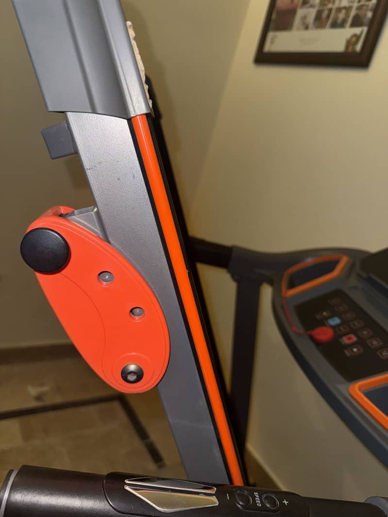 Treadmill for sell 7