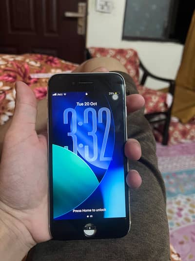 Apple iPhone SE 2020