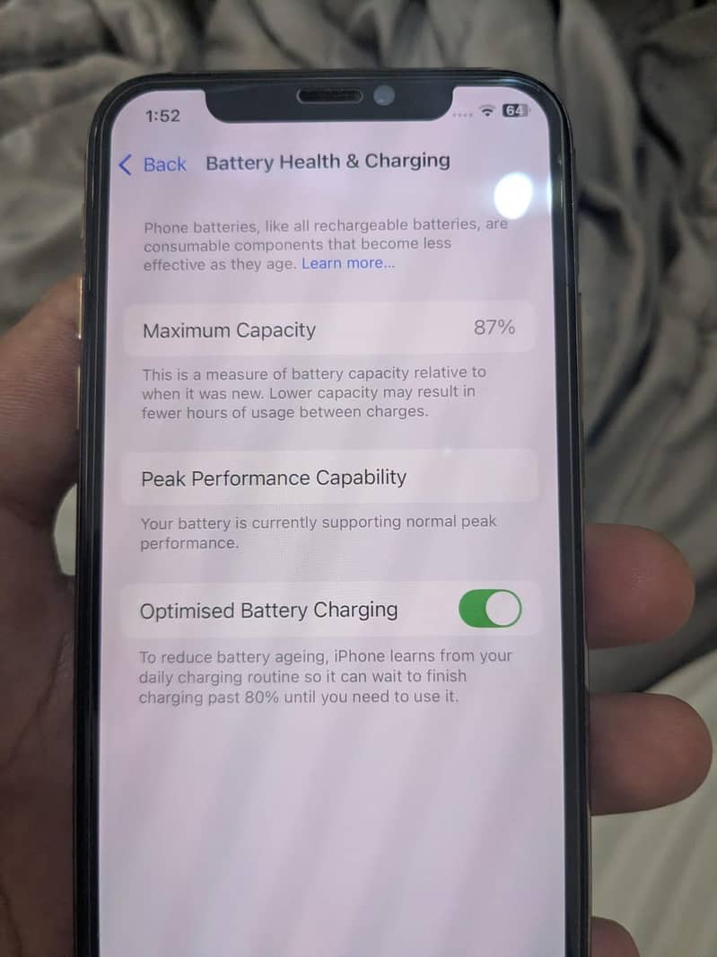 Apple iPhone XS 3
