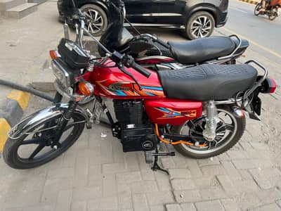 United Bullet 2000watt 72v30Amp