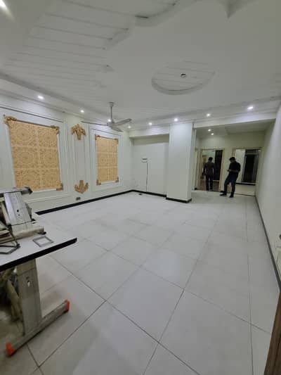 2-Bedroom Unfurnished Apartment for Rent | Makkah Tower, E-11, Islamabad