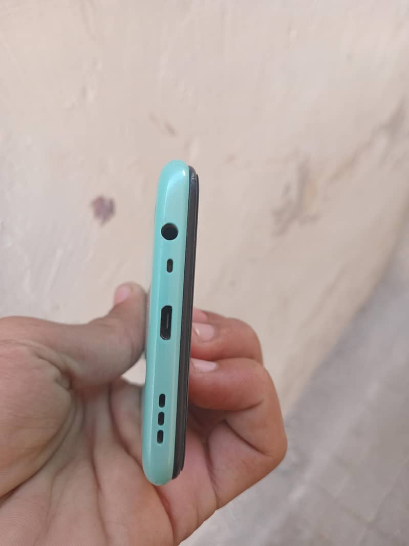 OPPO A31 2