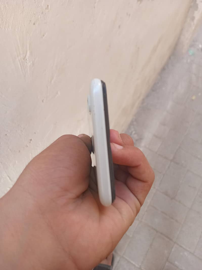 OPPO A31 4