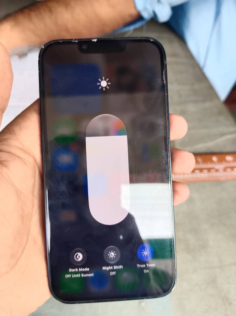 Apple iPhone 13 {Exchange possibly} 1